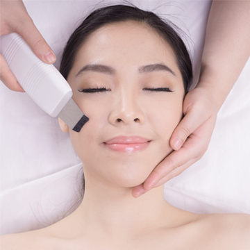 Signature Modern Facial - For Acne Treatment